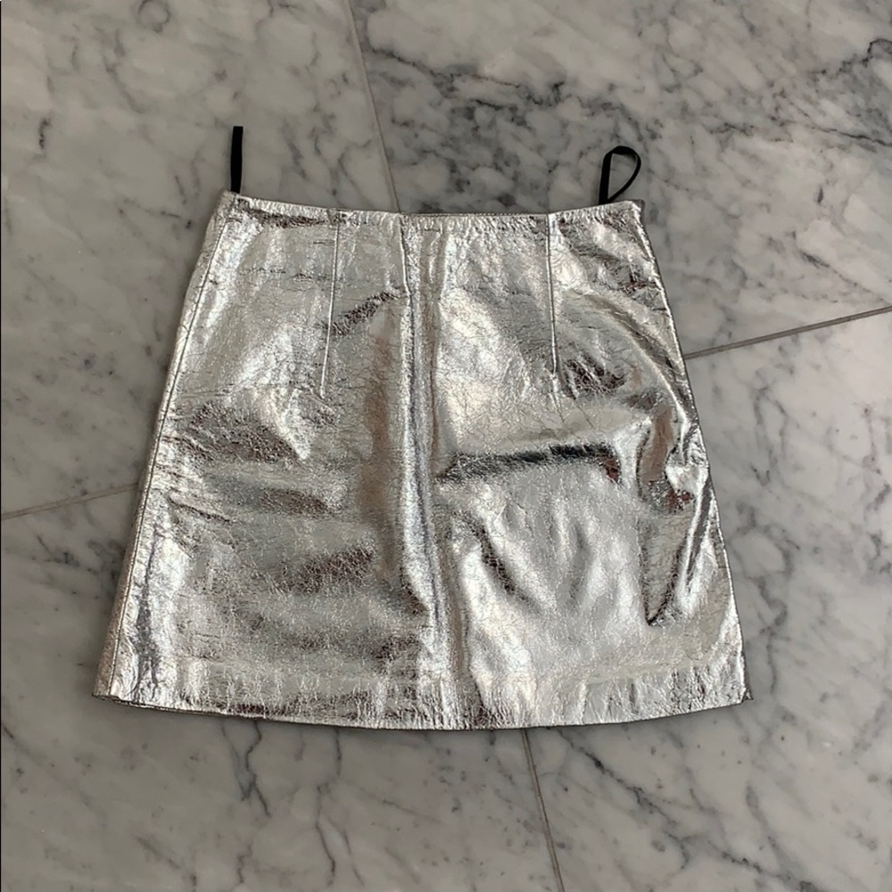 Silver texturized leather mini skirt